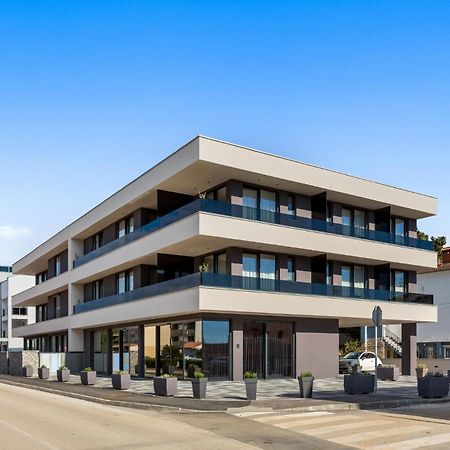 Fly Rooms Medulin - 50M From The Beach - New 2024 エクステリア 写真