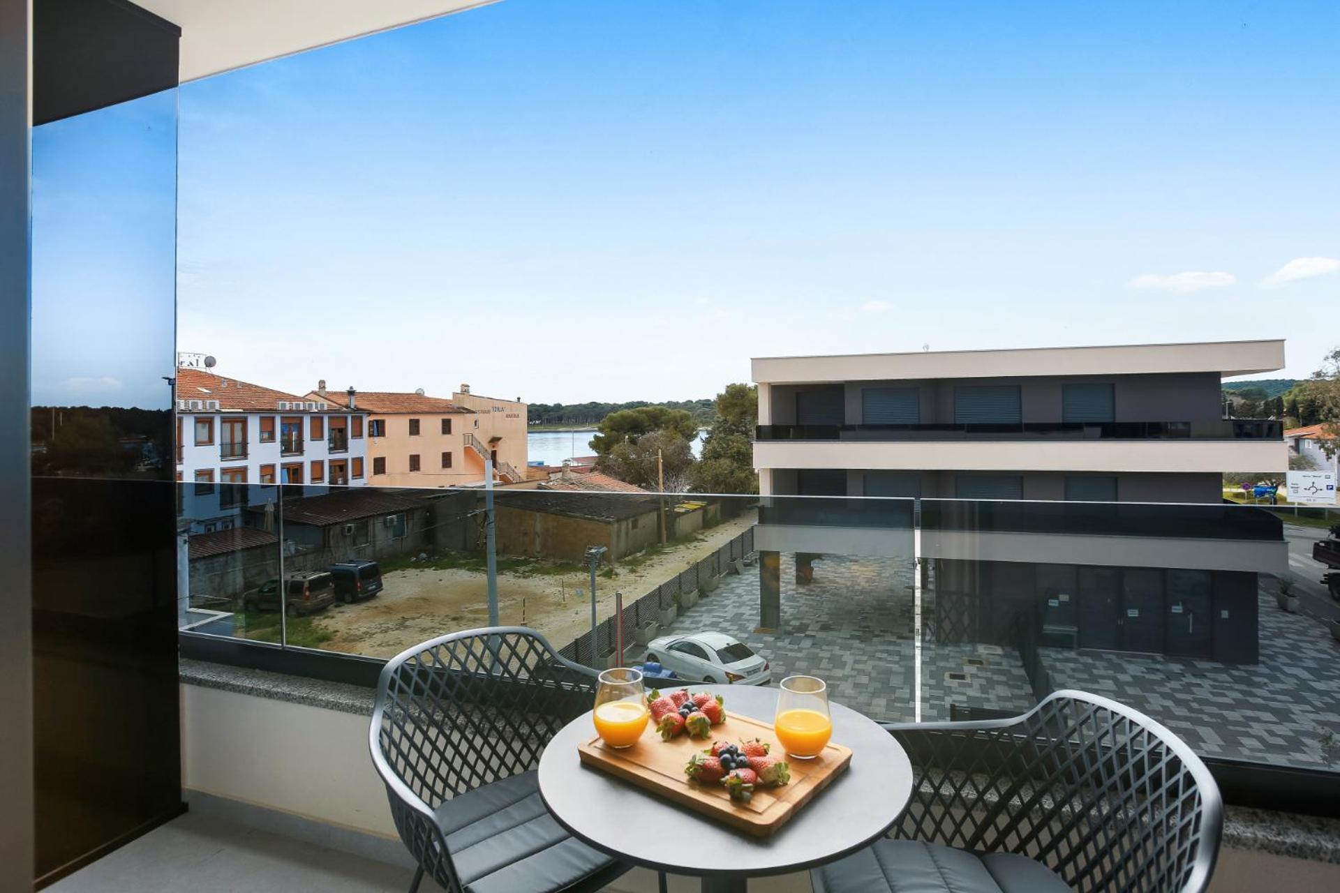 Fly Rooms Medulin - 50M From The Beach - New 2024 部屋 写真